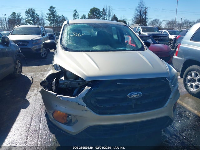 2018 FORD ESCAPE S VIN: 1FMCU0F71JUD00173