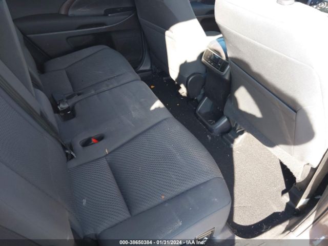 Toyota Highlander Le 2019 5TDZARFH2KS057693 Image 8
