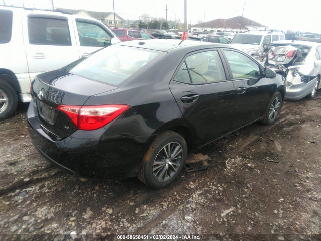 Toyota COROLLA LE 2018 2T1BURHE6JC973179 Image 4