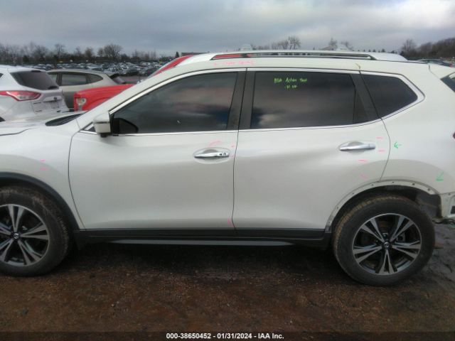 JN8AT2MV3LW111788 Nissan Rogue Sv Intelligent Awd