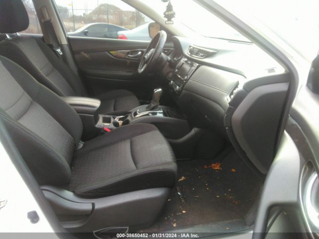 JN8AT2MV3LW111788 Nissan Rogue Sv Intelligent Awd