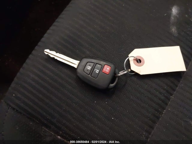 Toyota Rav4 Xle 2015 2T3RFREV3FW330041 Image 11