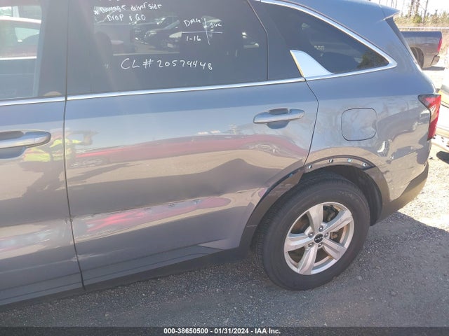 2022 KIA SORENTO LX VIN: 5XYRG4LC2NG106838