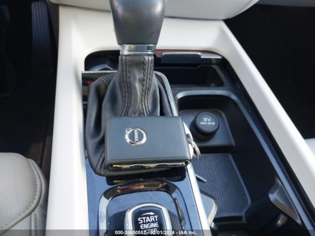 7JR102TZ1MG108748 Volvo S60 T5 Momentum