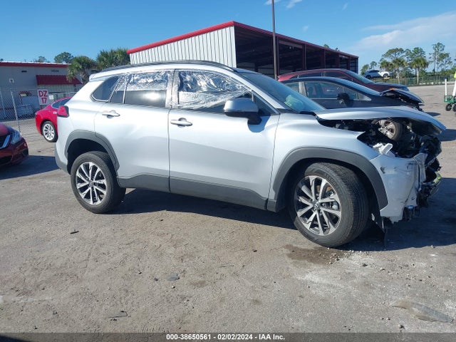 Toyota Corolla Cross Xle 2023 7MUDAAAG7PV043389 Image 14