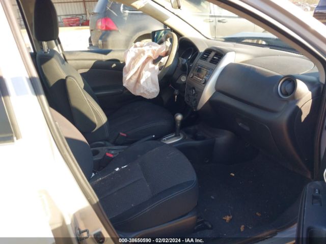 3N1CN7AP0FL804722 Nissan Versa 1.6 Sv