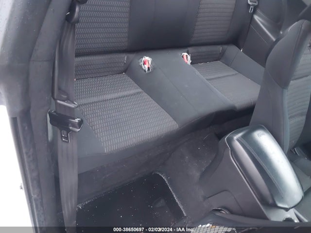 Hyundai Genesis 3.8 Base 2015 KMHHU6KJ1FU123660 Image 8