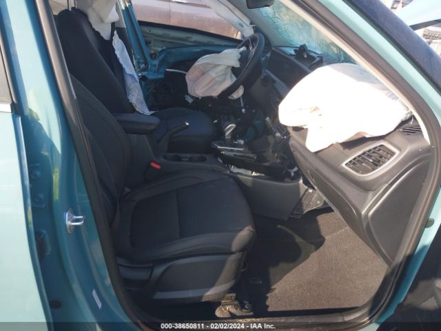 KNDER2AA9R7568590 KIA SELTOS EX