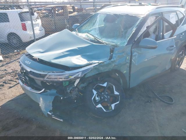 KNDER2AA9R7568590 KIA SELTOS EX