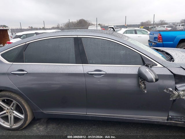 Genesis G80 5.0 Ultimate 2017 KMHGN4JF8HU173937 Image 12
