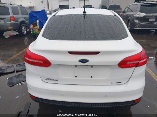 1FADP3H22JL204793 Ford FOCUS SEL