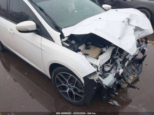 1FADP3H22JL204793 Ford FOCUS SEL
