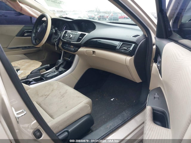 Honda ACCORD LX 2017 1HGCR2F3XHA299908 Image 5