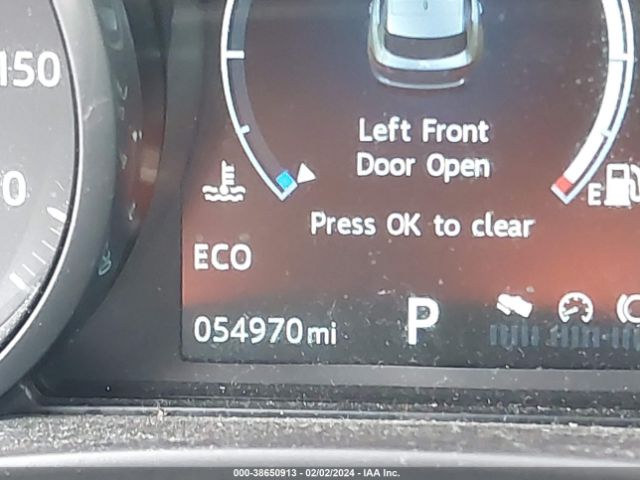 SADCJ2BV4HA881021 Jaguar F-pace 35t Premium