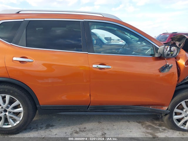 Nissan ROGUE SV 2018 5N1AT2MV2JC741713 Image 14