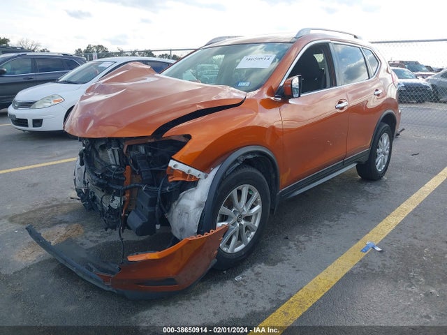 Nissan ROGUE SV 2018 5N1AT2MV2JC741713 Image 2