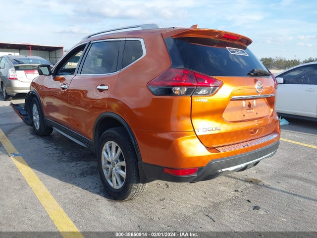Nissan ROGUE SV 2018 5N1AT2MV2JC741713 Image 3
