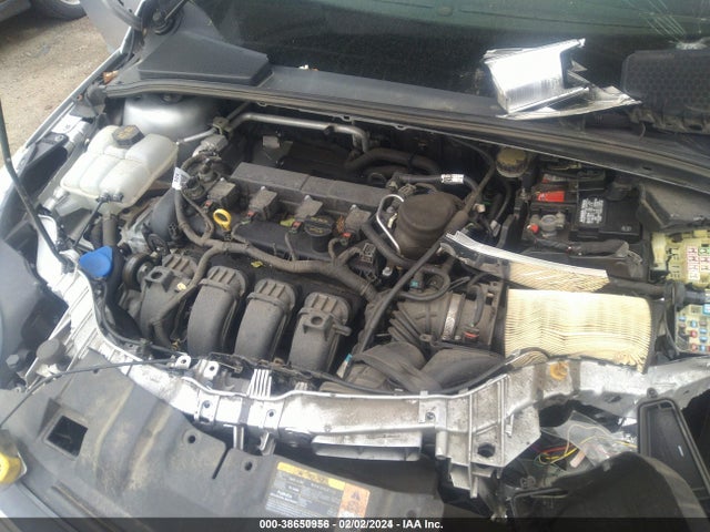 Ford FOCUS SE 2014 1FADP3F2XEL261820 Image 10