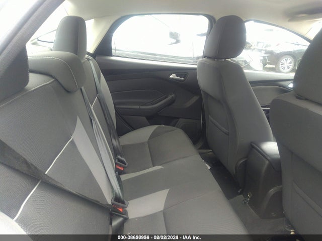 Ford FOCUS SE 2014 1FADP3F2XEL261820 Image 8