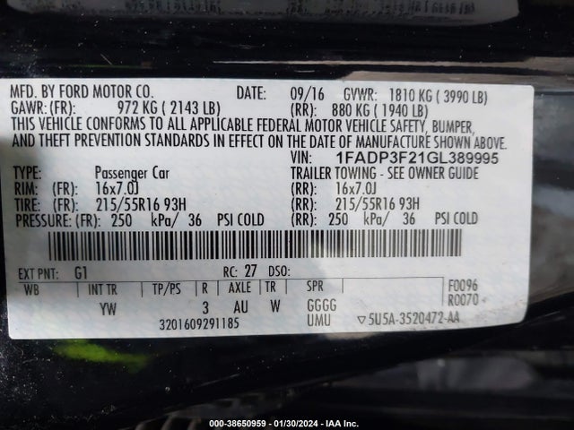 Ford FOCUS SE 2016 1FADP3F21GL389995 Image 9