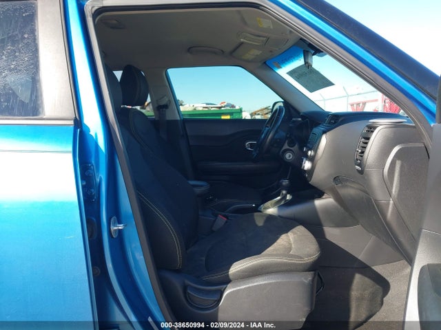 KIA SOUL + 2016 KNDJP3A51G7316696 Image 5