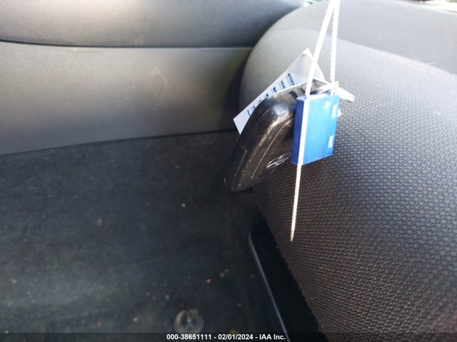 Toyota COROLLA LE 2022 JTDVPMAEXNJ219150 Image 11