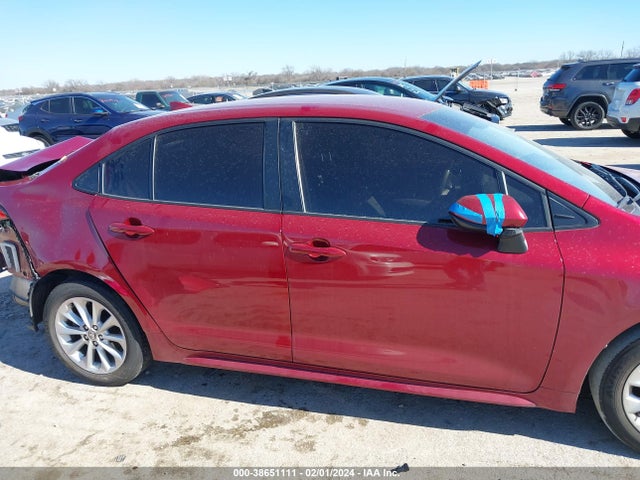 Toyota COROLLA LE 2022 JTDVPMAEXNJ219150 Image 13