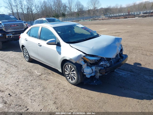Toyota Corolla Xle 2019 2T1BURHE6KC146431 Image 1