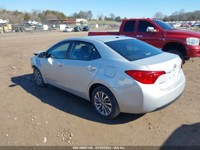 Toyota Corolla Xle 2019 2T1BURHE6KC146431 Image 3