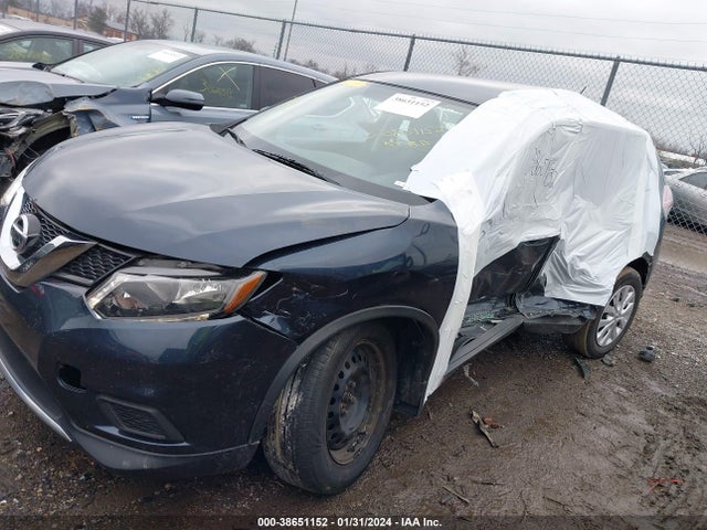 Nissan ROGUE S 2016 KNMAT2MV9GP723988 Image 2
