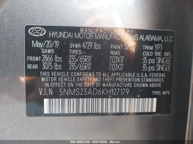 2019 HYUNDAI SANTA FE SE VIN: 5NMS23AD6KH127179
