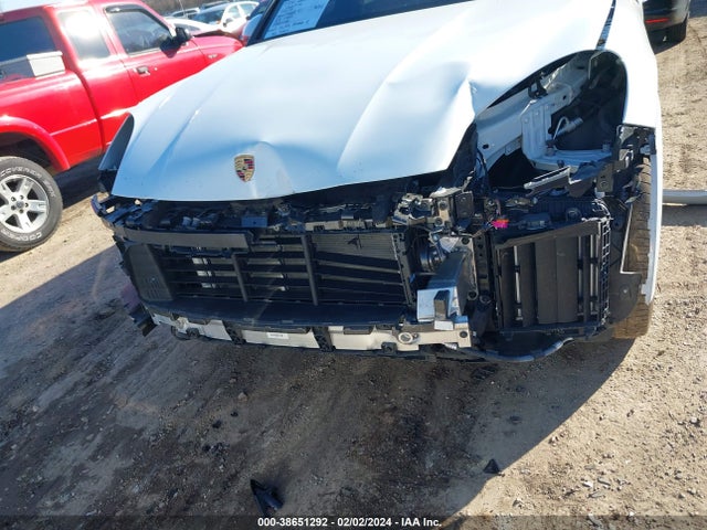 2022 PORSCHE CAYENNE WP1AB2AY5NDA32245 Photo 5