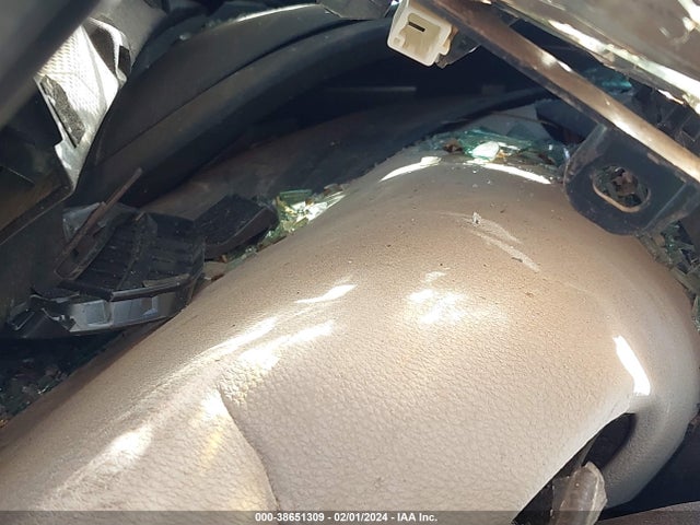 Toyota Prius Four Touring 2018 JTDKARFU7J3551885 Image 7