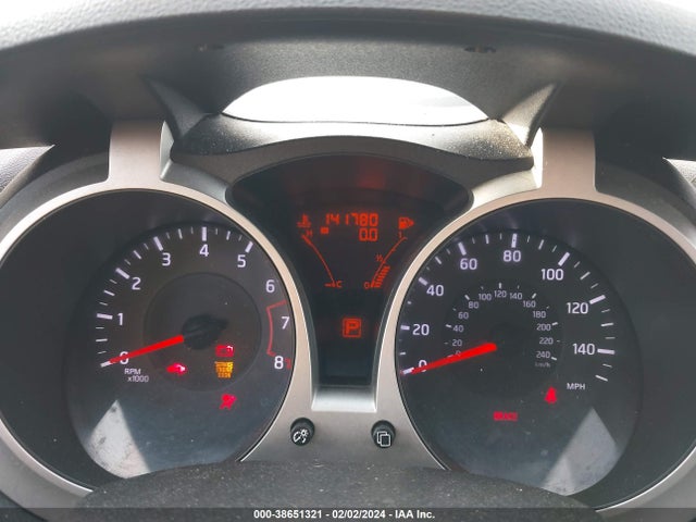 2012 NISSAN JUKE S VIN: JN8AF5MR5CT115631