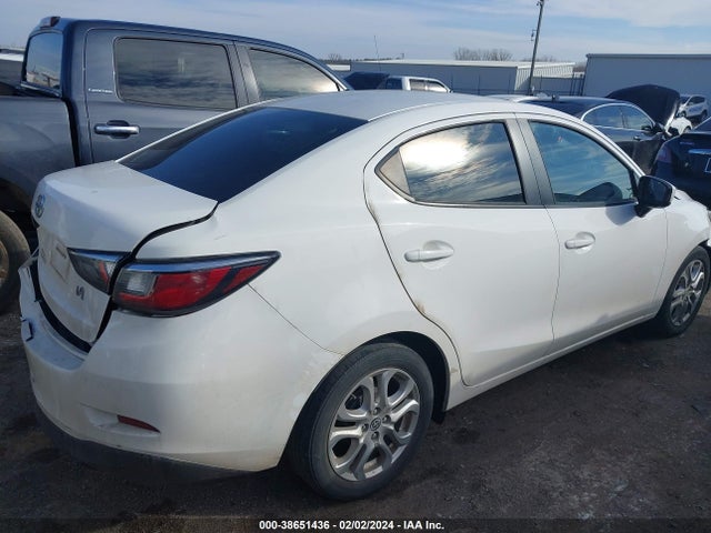 3MYDLBZV8GY124134 Scion IA