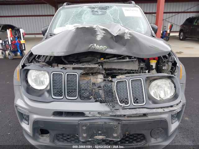 ZACNJBAB9KPK43847 Jeep Renegade Sport 4x4