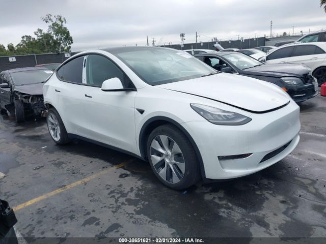 2021 TESLA MODEL Y 5YJYGAEE6MF180326