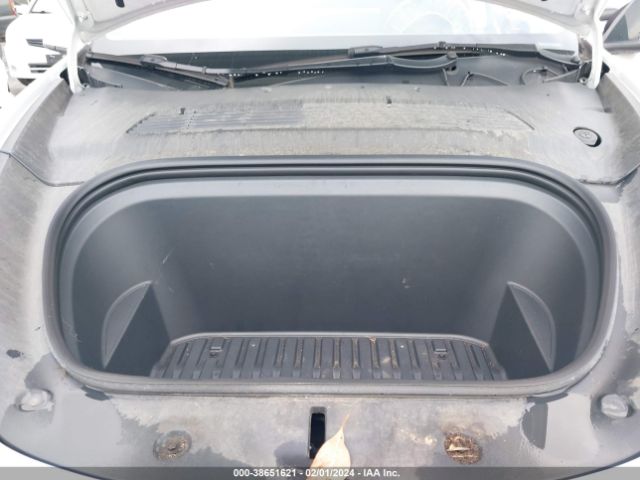 2021 TESLA MODEL Y 5YJYGAEE6MF180326 Photo 9
