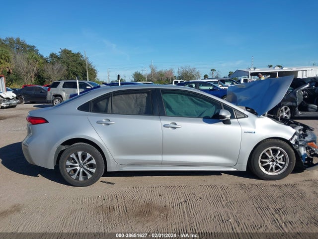 Toyota Corolla Hybrid Le 2021 JTDEAMDEXMJ007876 Image 13