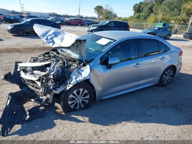 Toyota Corolla Hybrid Le 2021 JTDEAMDEXMJ007876 Image 2