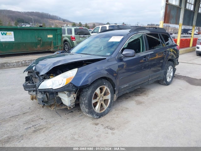 Subaru Outback 2.5i Premium 2014 4S4BRBCC7E3283272 Image 2