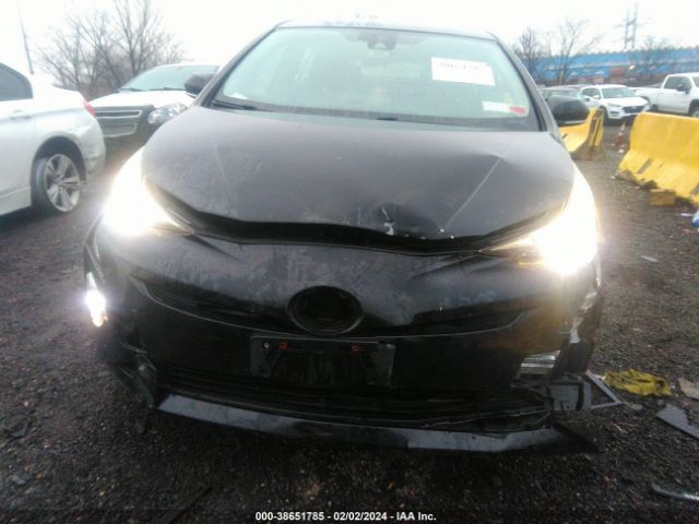 JTDKARFU1G3004197 Toyota Prius Three Touring