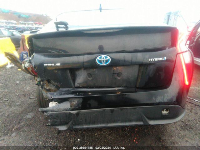JTDKARFU1G3004197 Toyota Prius Three Touring