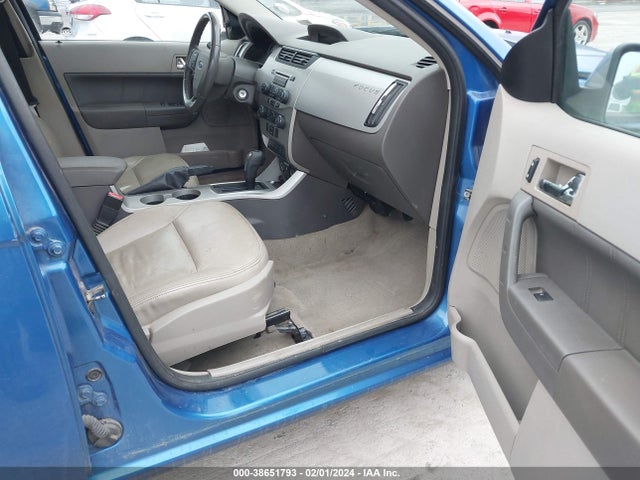 2010 FORD FOCUS SEL VIN: 1FAHP3HNXAW237972