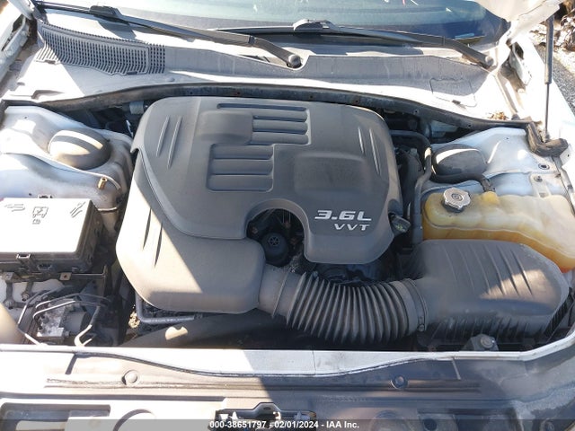 Chrysler 300 S 2015 2C3CCABG7FH767129 Image 10
