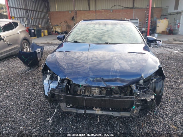 Toyota CAMRY XLE 2016 4T4BF1FKXGR549845 Image 13