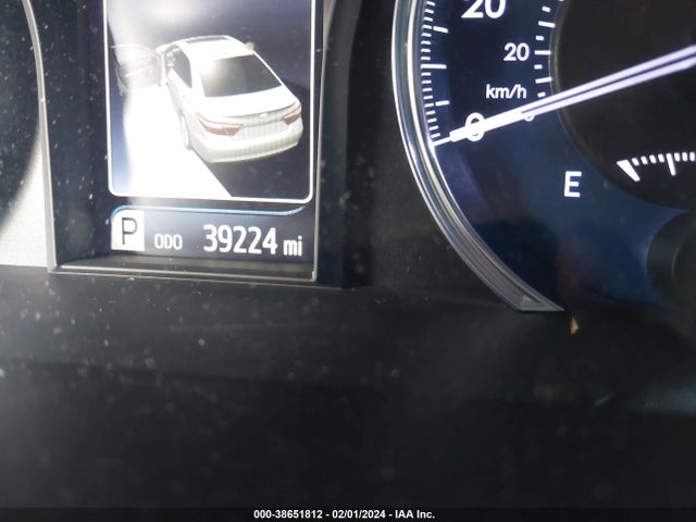 Toyota CAMRY XLE 2016 4T4BF1FKXGR549845 Image 16