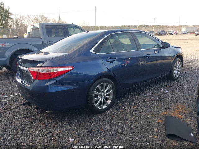 Toyota CAMRY XLE 2016 4T4BF1FKXGR549845 Image 4