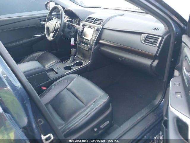 Toyota CAMRY XLE 2016 4T4BF1FKXGR549845 Image 5
