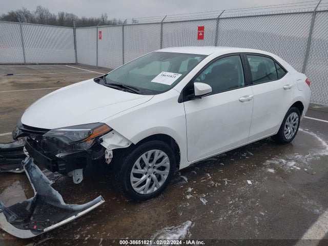 Toyota COROLLA LE 2019 2T1BURHE0KC222998 Image 2